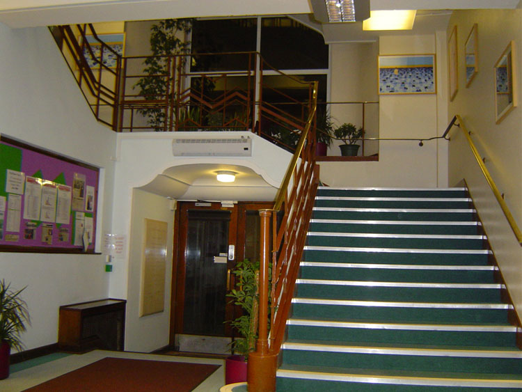 Building - 2004 - Entrance (Old)